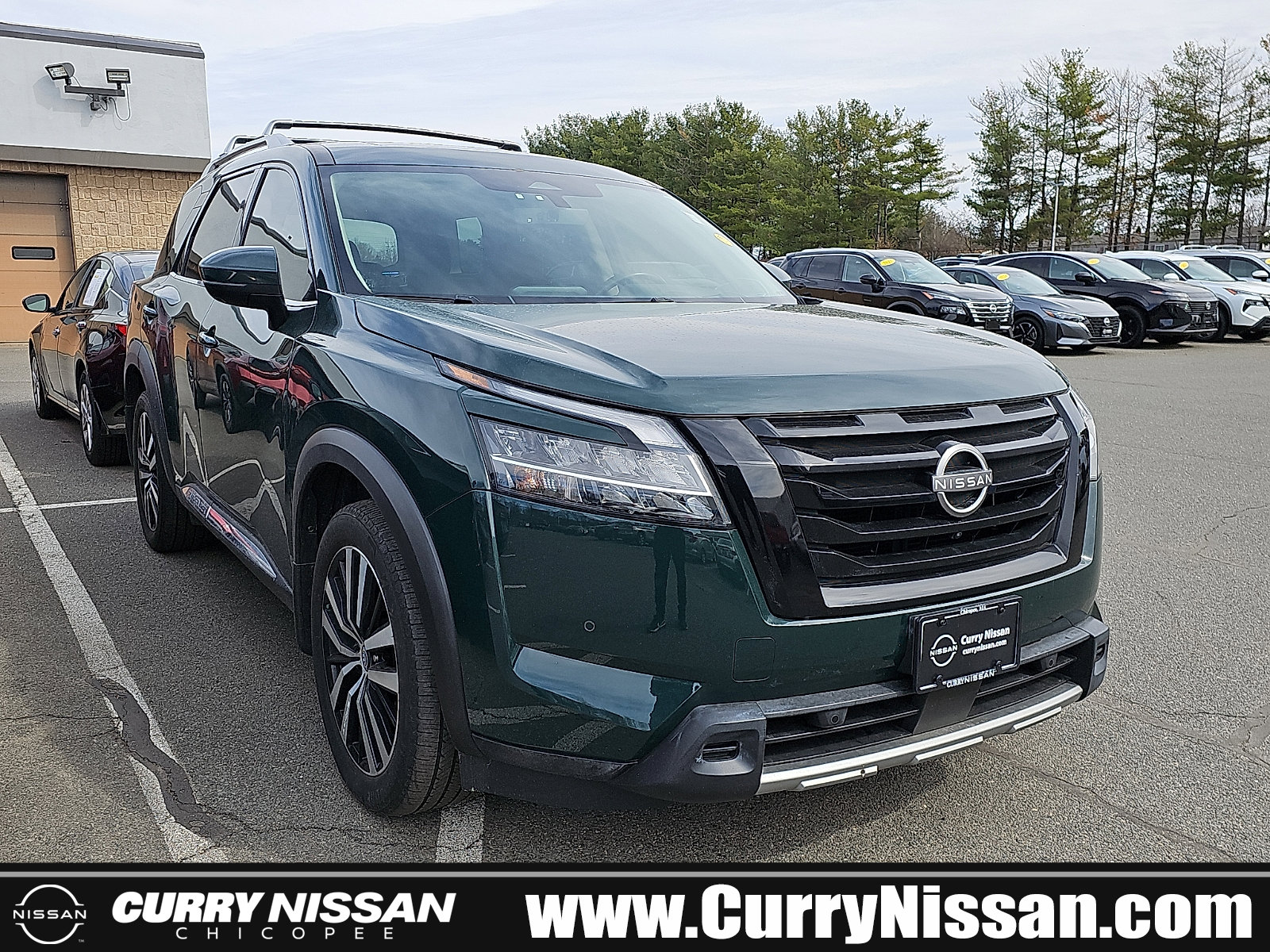 Certified 2023 Nissan Pathfinder Platinum w/ Black Appearance Package image 1