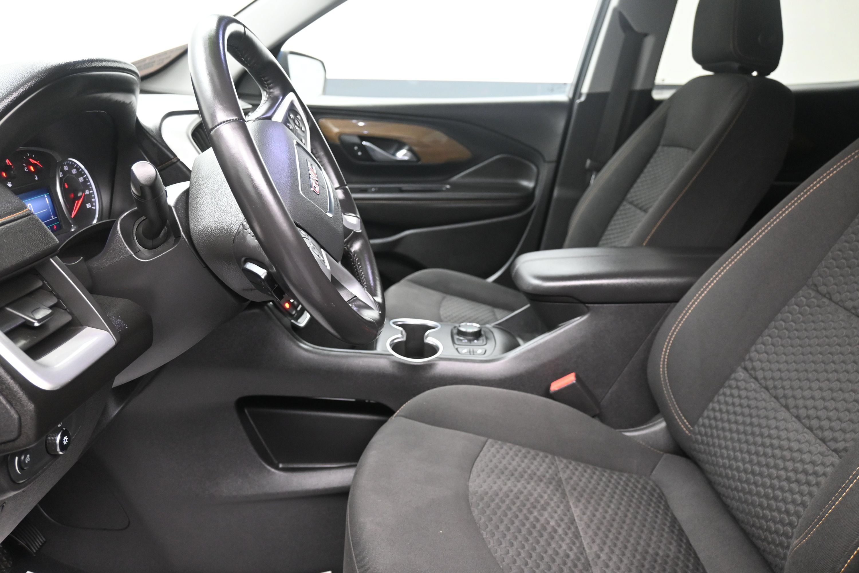 Used 2020 GMC Terrain SLE w/ Driver Convenience Package AWD/4WD image 25