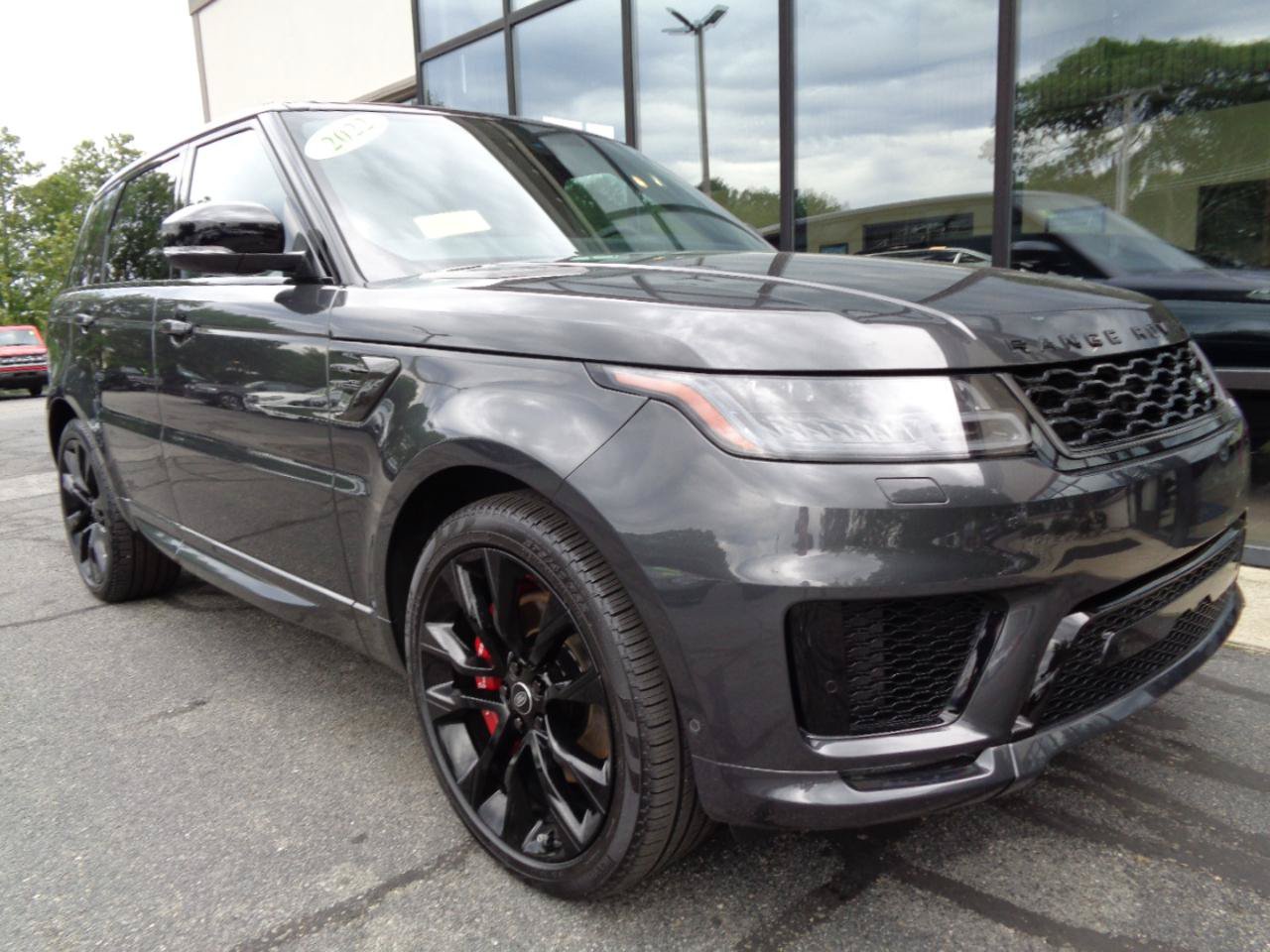 Used 2022 Land Rover Range Rover Sport HST AWD/4WD image 3