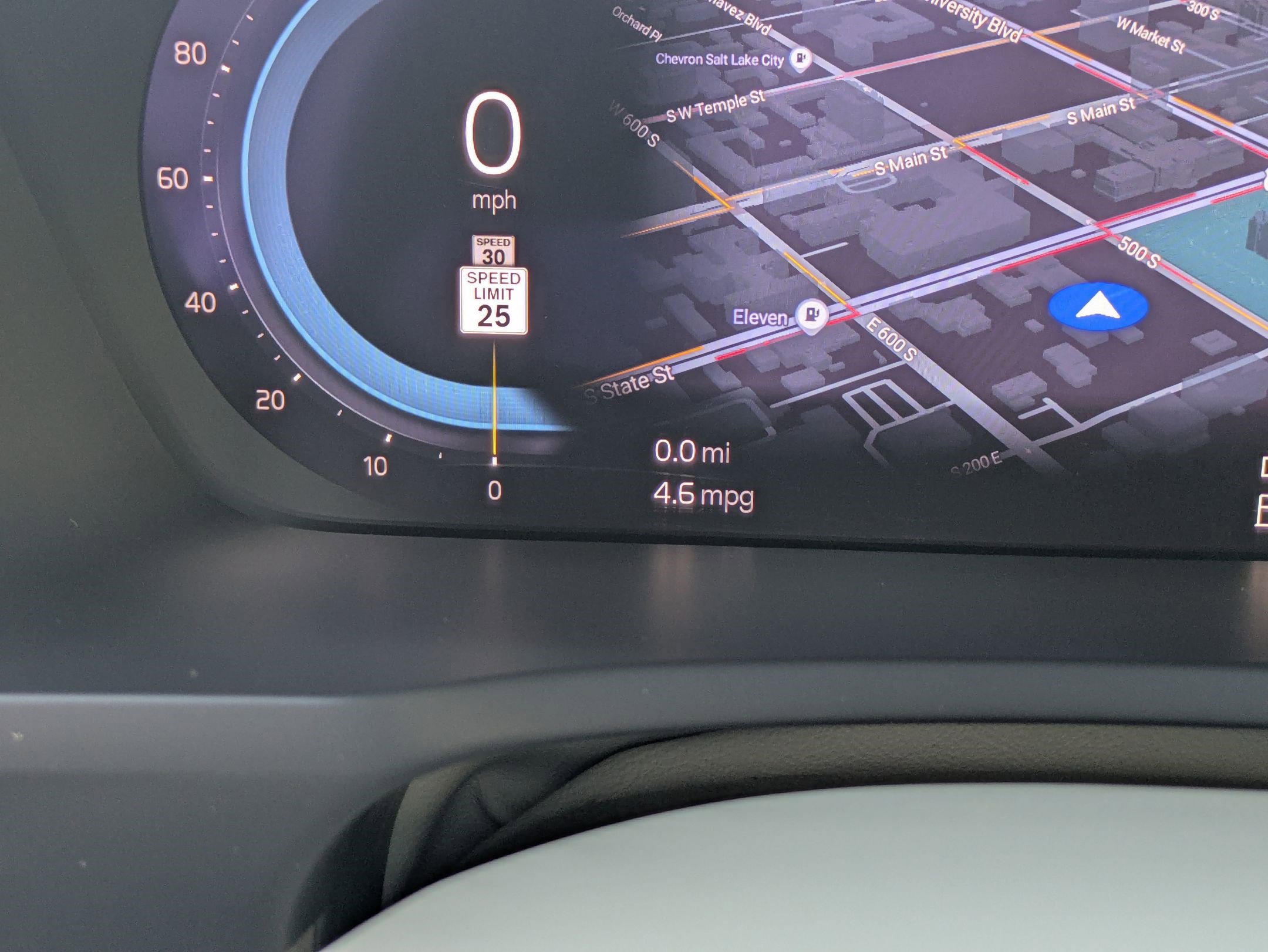 Used 2024 Volvo XC90 T8 Plus w/ Protection Package Premier image 20