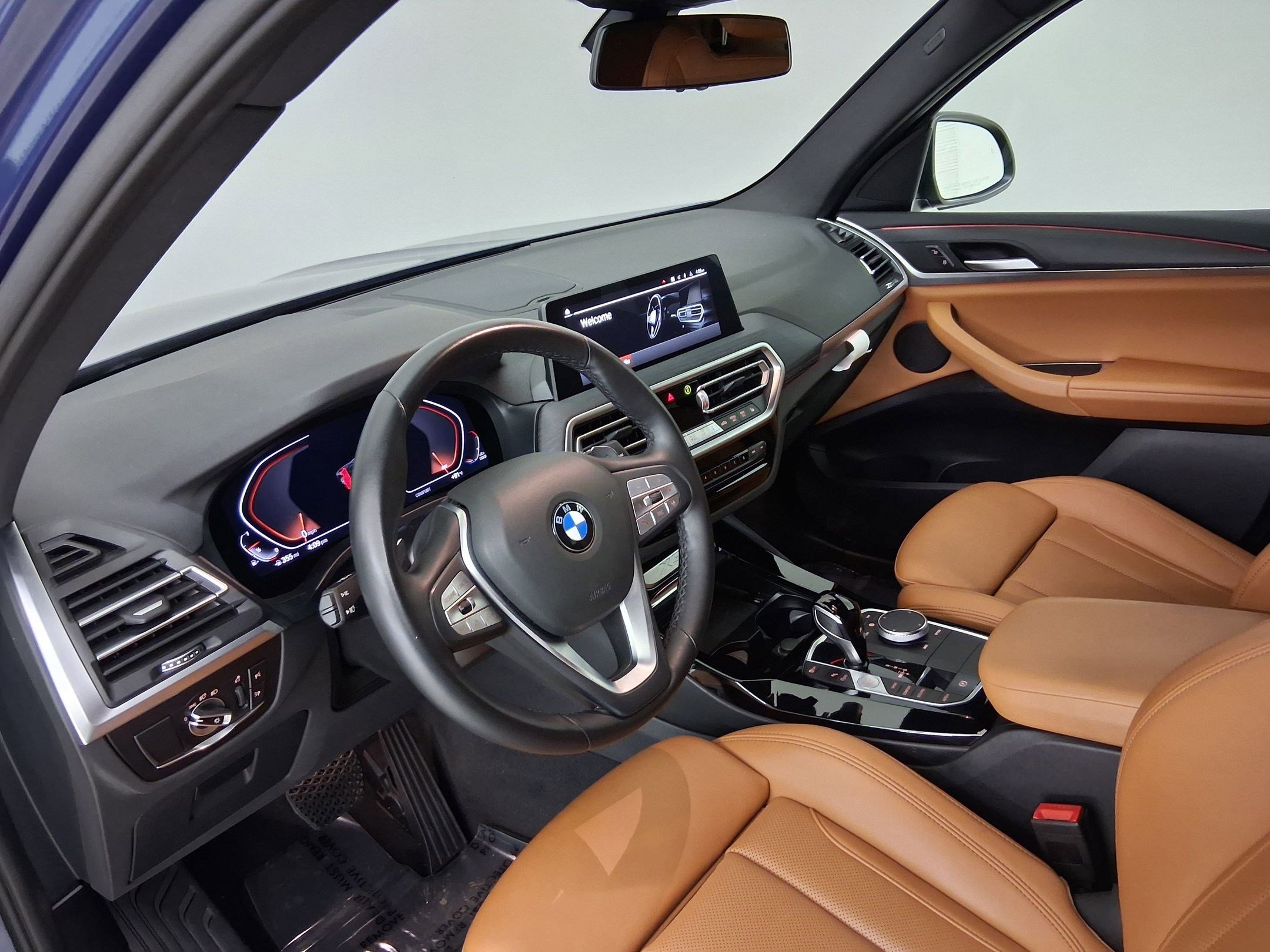 Used 2023 BMW X3 sDrive30i w/ Convenience Package RWD image 2
