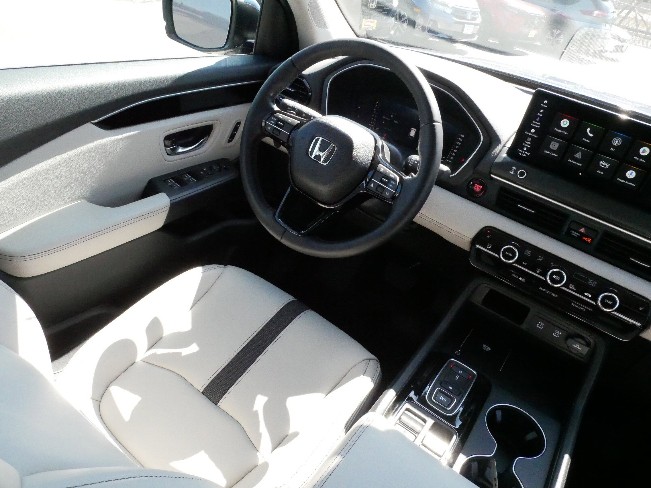 Certified 2026 Honda Pilot EX-L image 9