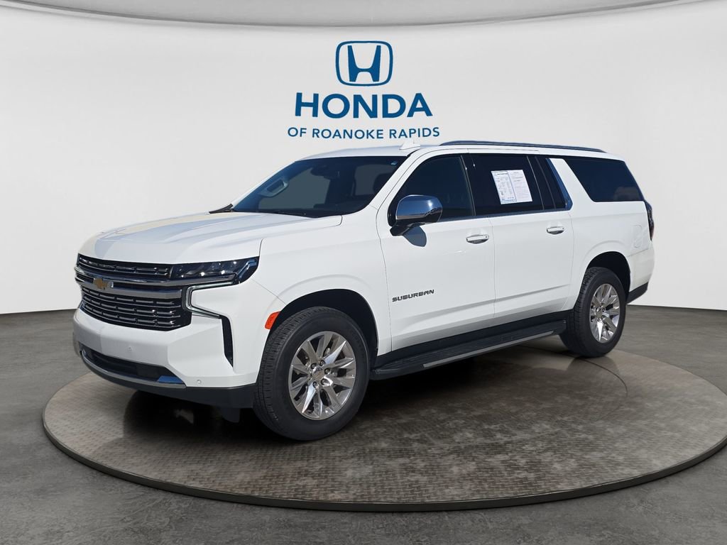 Used 2024 Chevrolet Suburban Premier image 1