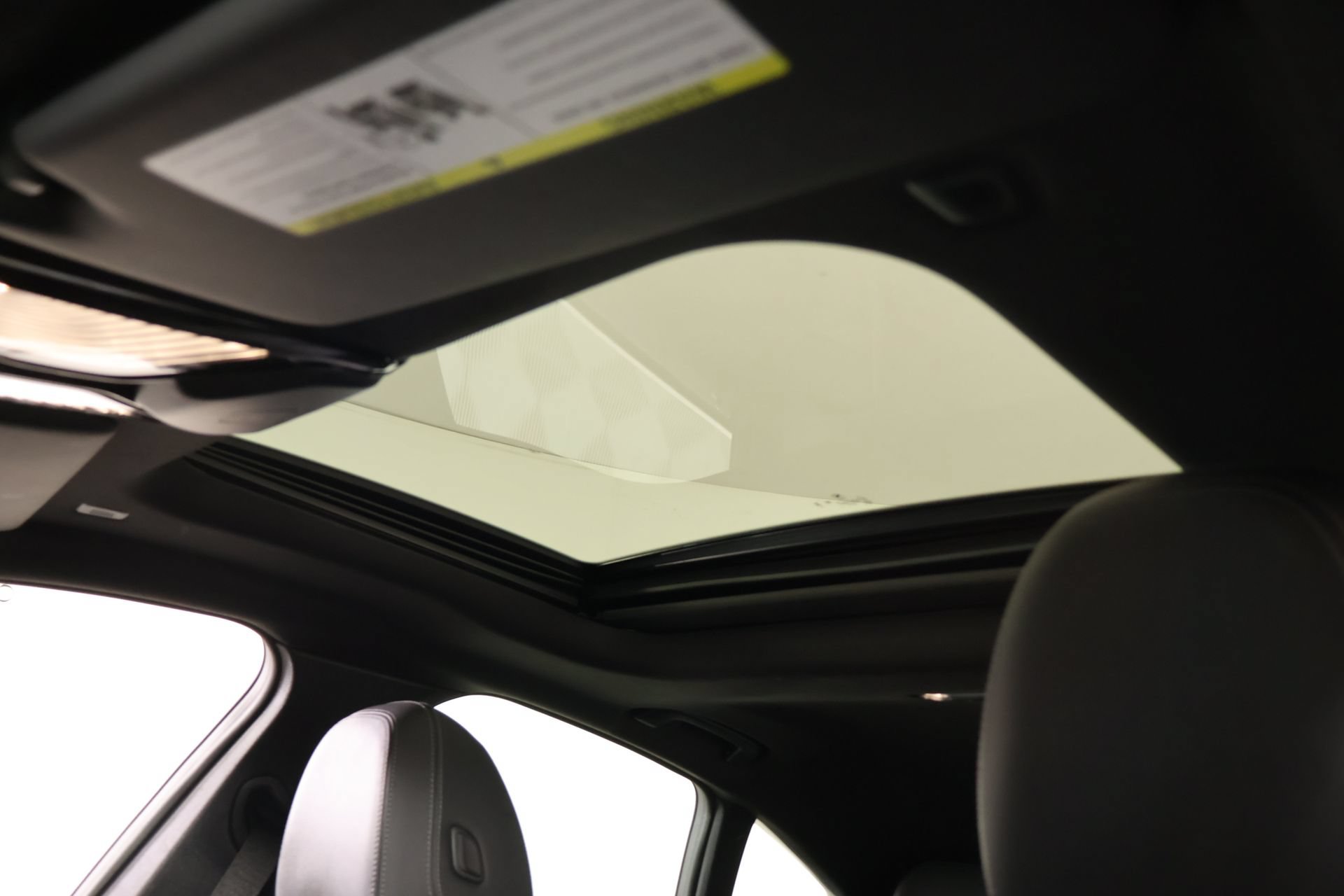 Used 2024 BMW i4 eDrive40 RWD image 16