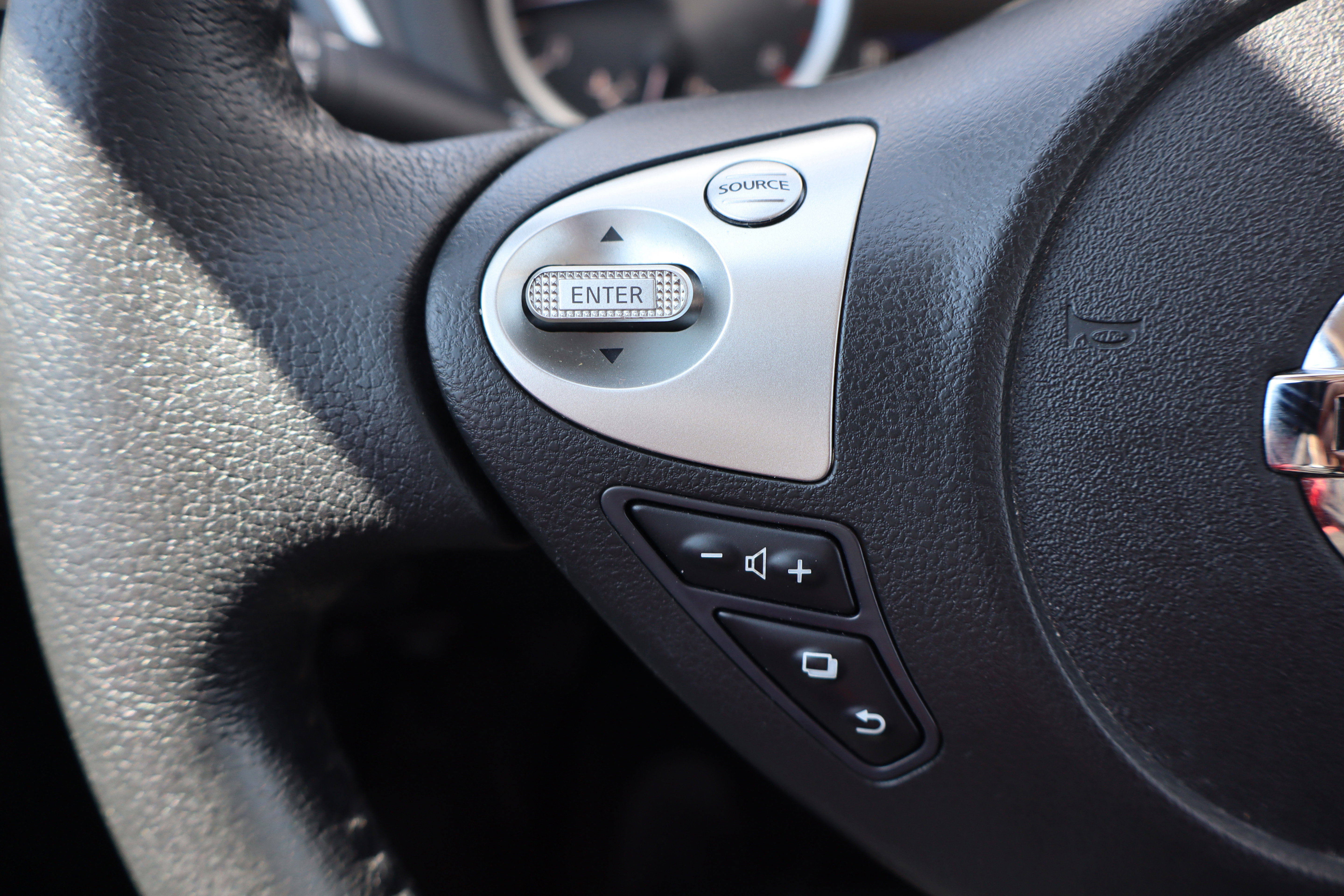 Used 2019 Nissan Sentra SV FWD image 15