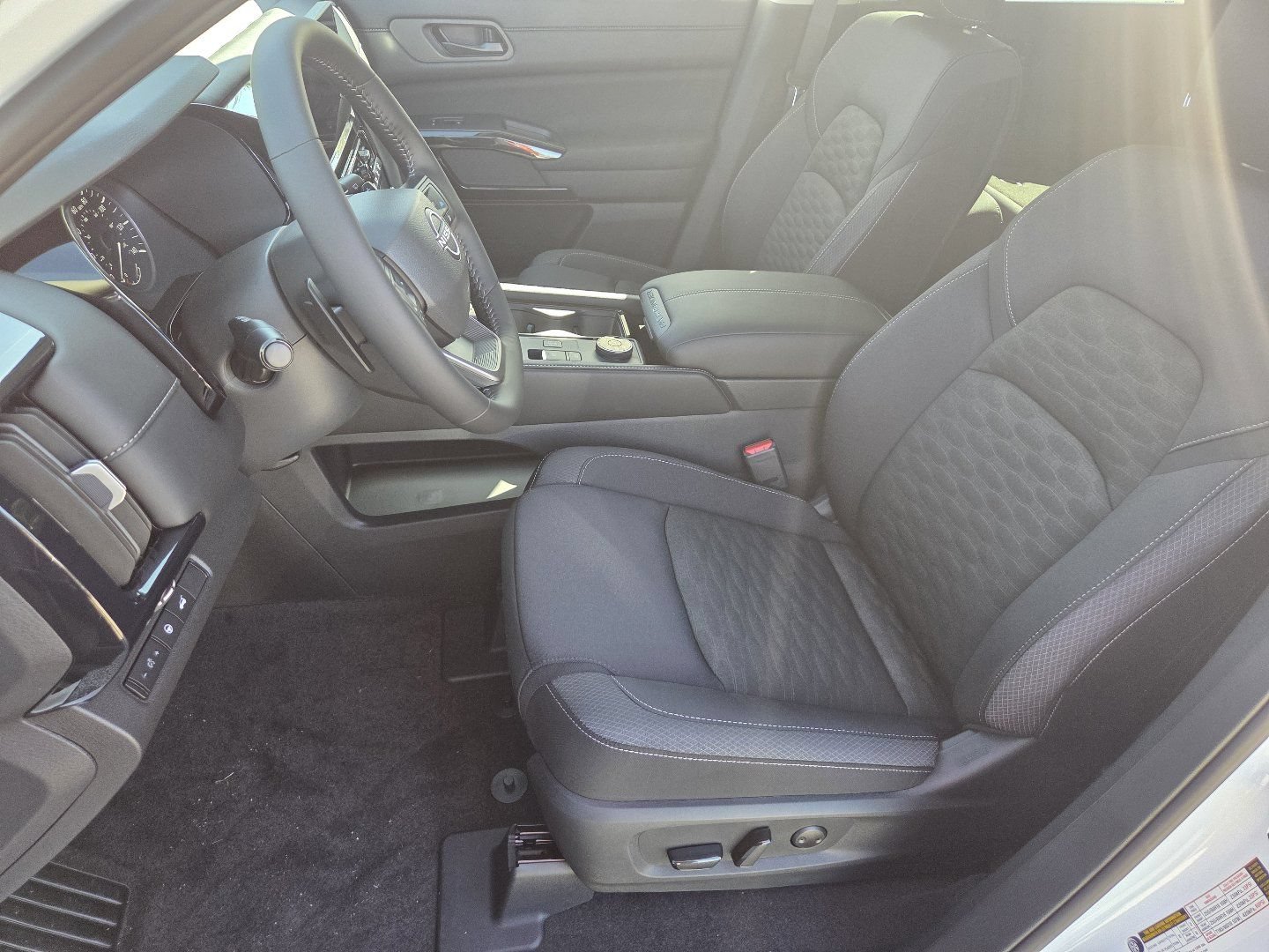 New 2026 Nissan Pathfinder SV AWD/4WD image 25