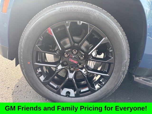 New 2026 GMC Yukon XL Elevation w/ Elevation Premium Package AWD/4WD image 11