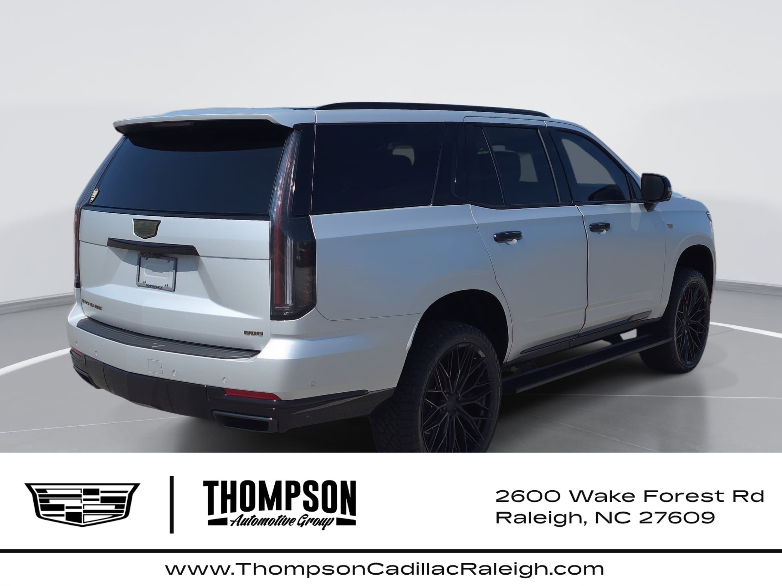 New 2026 Cadillac Escalade Platinum Sport AWD/4WD image 3