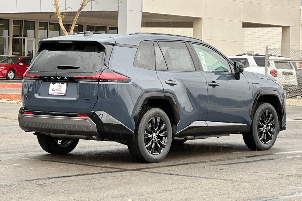 New 2026 Toyota RAV4 SE AWD/4WD image 4