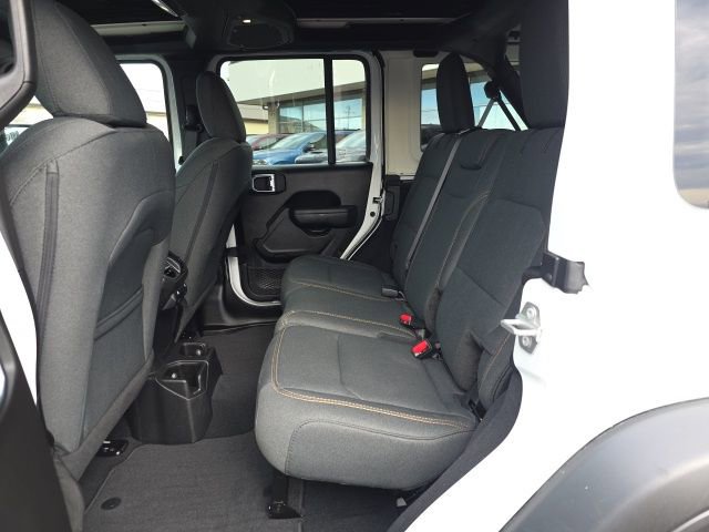 Used 2024 Jeep Wrangler Sport S image 34