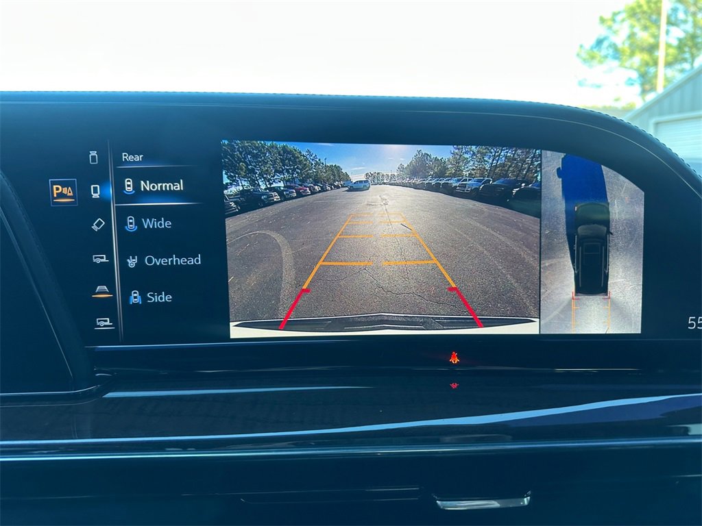 Used 2021 Cadillac Escalade Sport Platinum w/ LPO, ONYX Package image 22