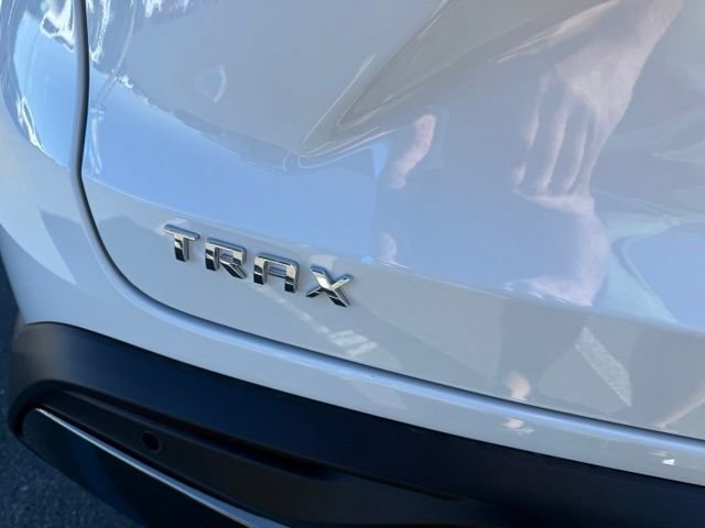 New 2026 Chevrolet Trax ACTIV w/ Sunroof Package FWD image 8