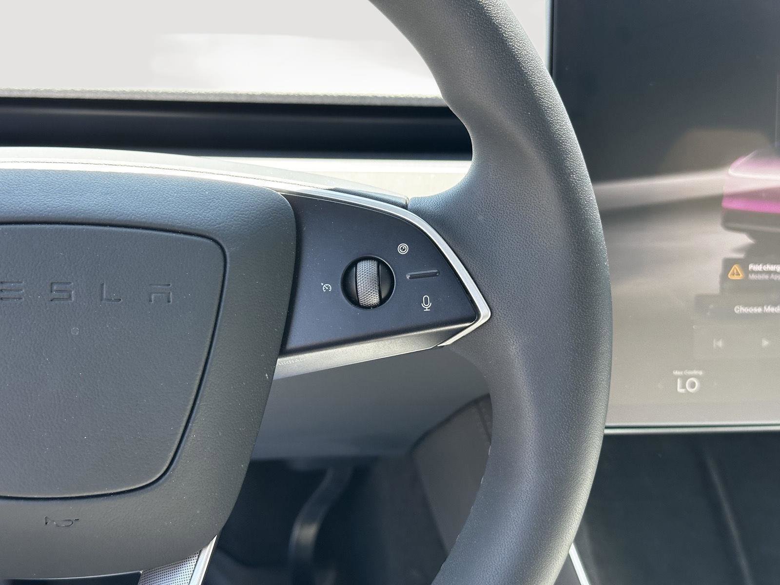 Used 2026 Tesla Model Y Long Range AWD/4WD image 11