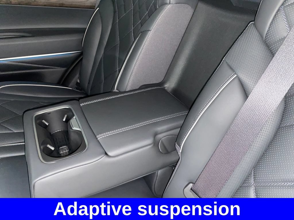 Used 2025 Genesis GV80 3.5T Prestige AWD/4WD image 14