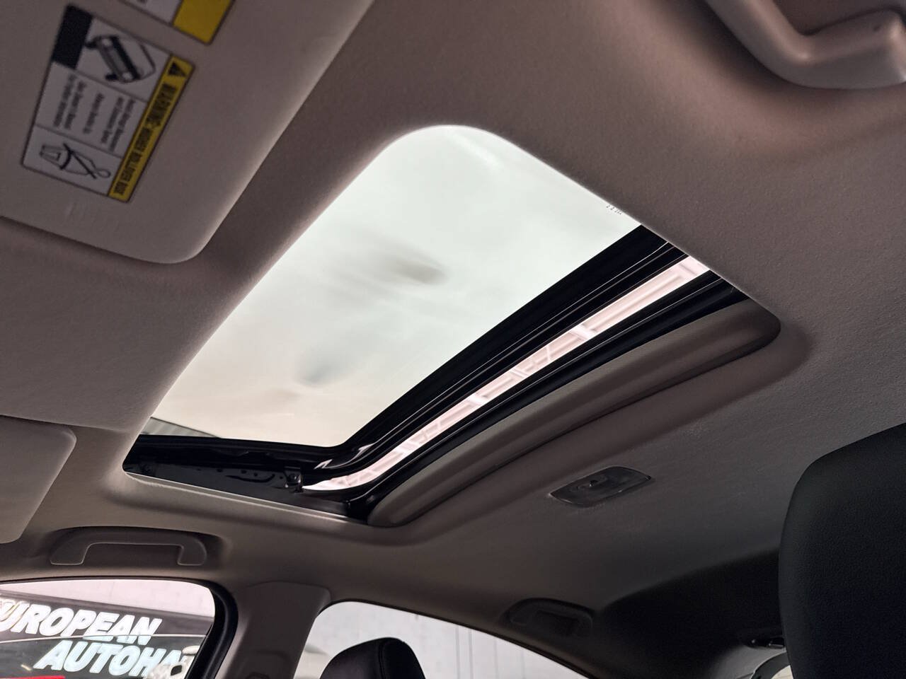 Used 2016 Honda HR-V EX-L image 16