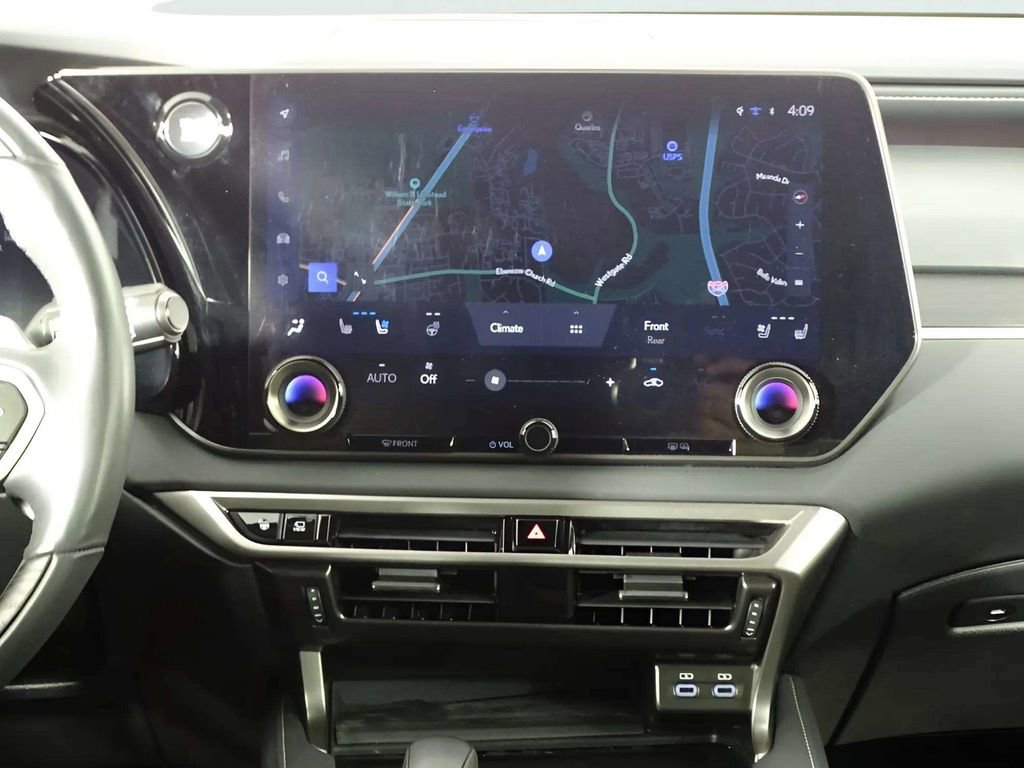 Used 2024 Lexus RX 350 Premium Plus w/ Convenience Package image 32