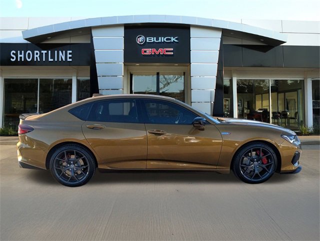 Used 2023 Acura TLX Type S image 2