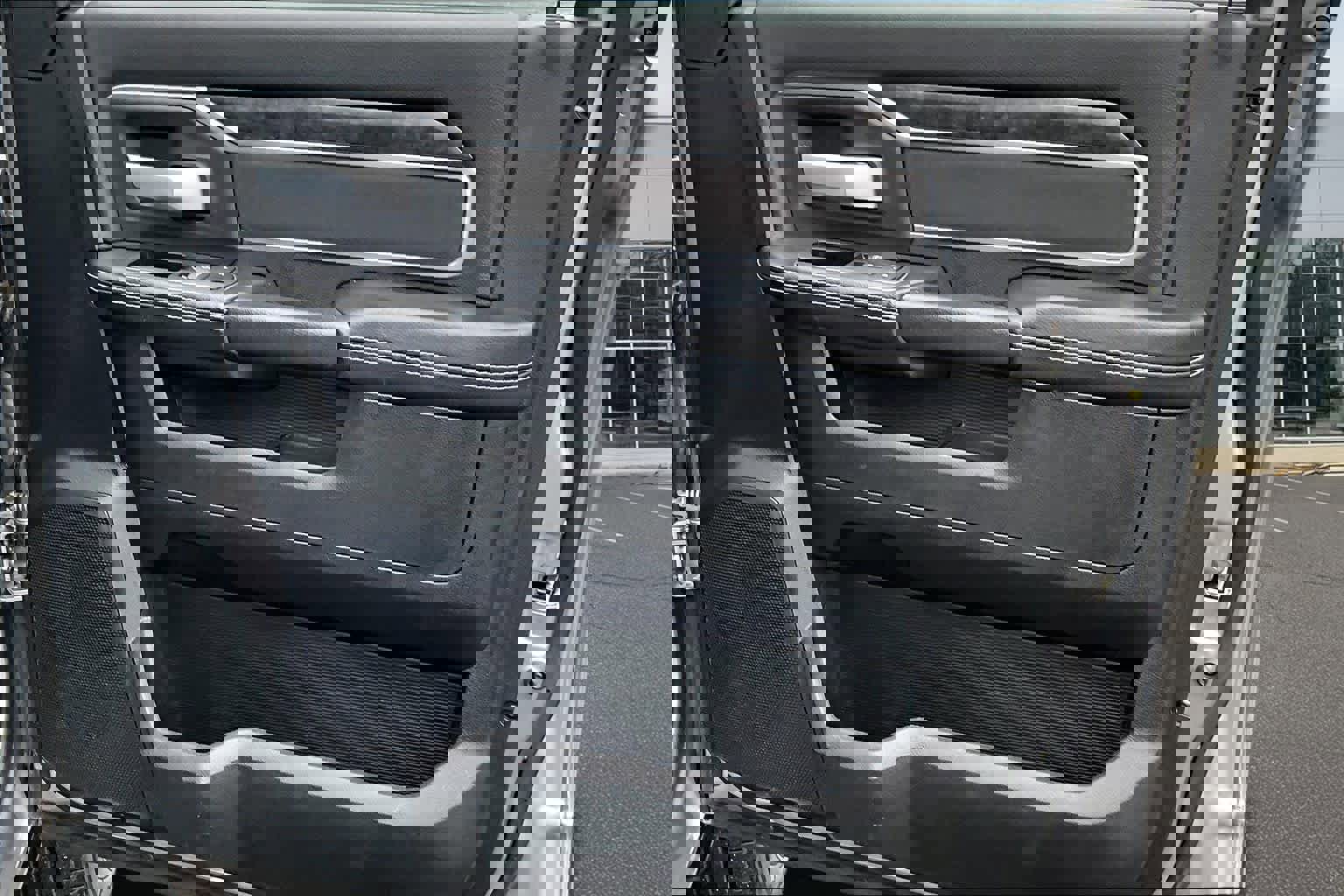 Used 2024 RAM 2500 Big Horn image 28