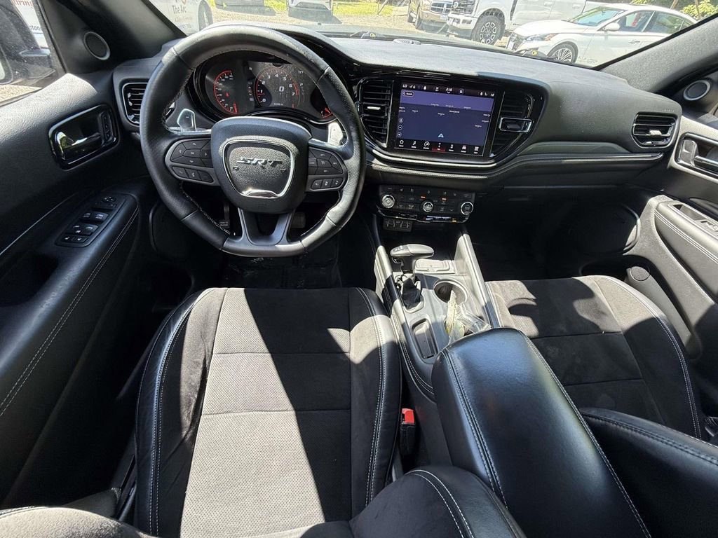 Used 2022 Dodge Durango SRT w/ Technology Group AWD/4WD image 14