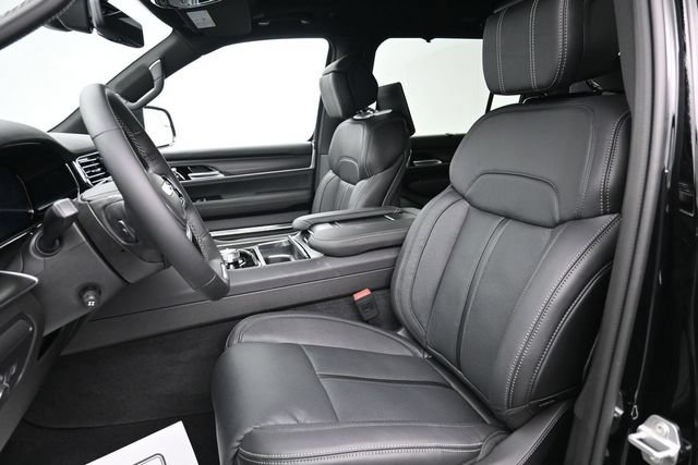 New 2026 Jeep Grand Wagoneer L Summit w/ Rear Seat Video Group I AWD/4WD image 13