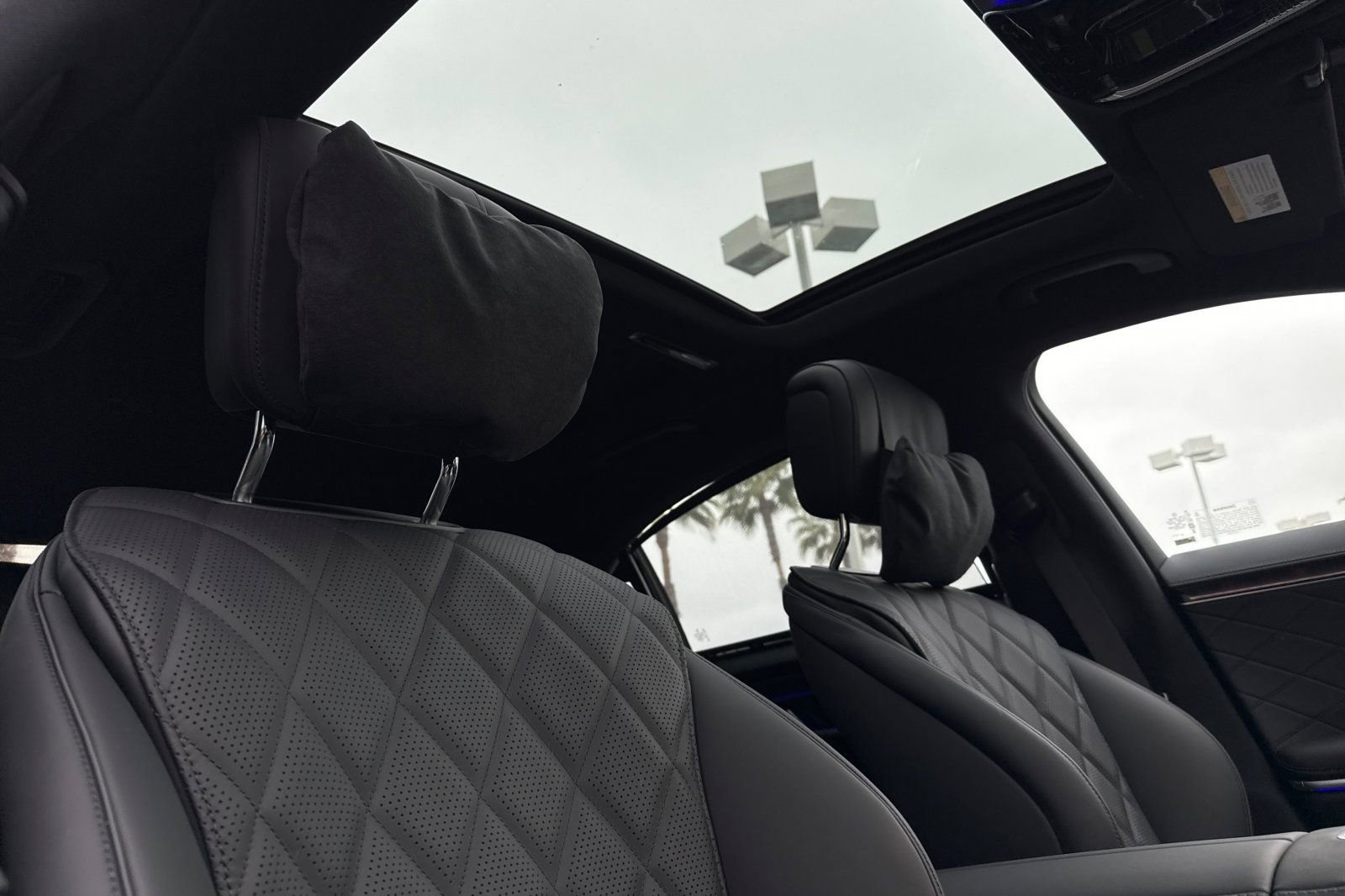 New 2025 Mercedes-Benz S 580 4MATIC Sedan image 4