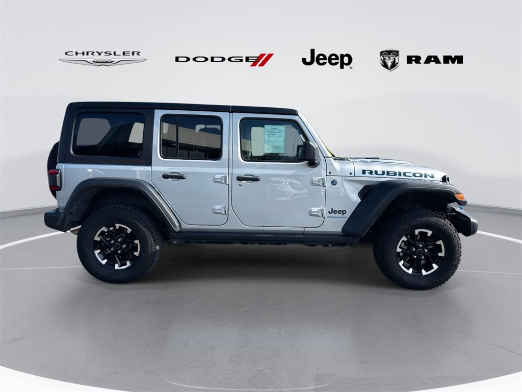 Used 2024 Jeep Wrangler Unlimited Rubicon 4xe image 2