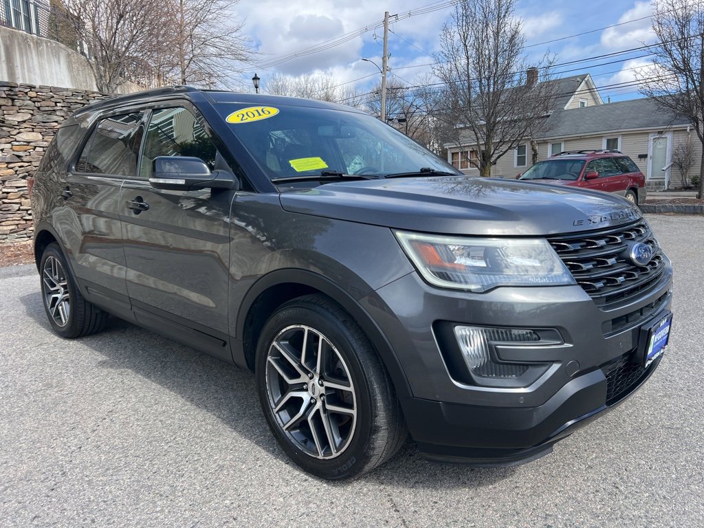 Used 2016 Ford Explorer Sport w/ Equipment Group 401A image 7