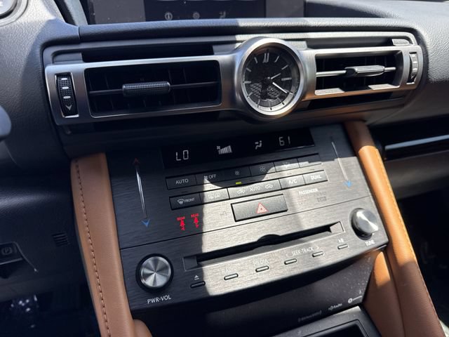 Used 2022 Lexus RC 300 w/ Accessory Package RWD image 19