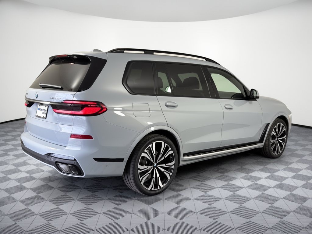 New 2027 BMW X7 xDrive40i w/ Executive Package AWD/4WD image 9