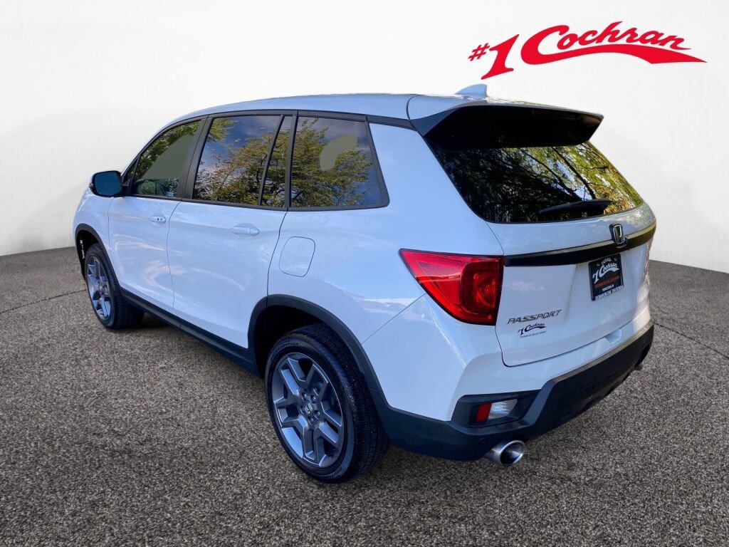 Used 2023 Honda Passport EX-L image 5