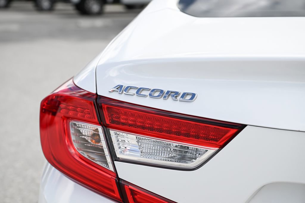 Used 2022 Honda Accord Touring image 13