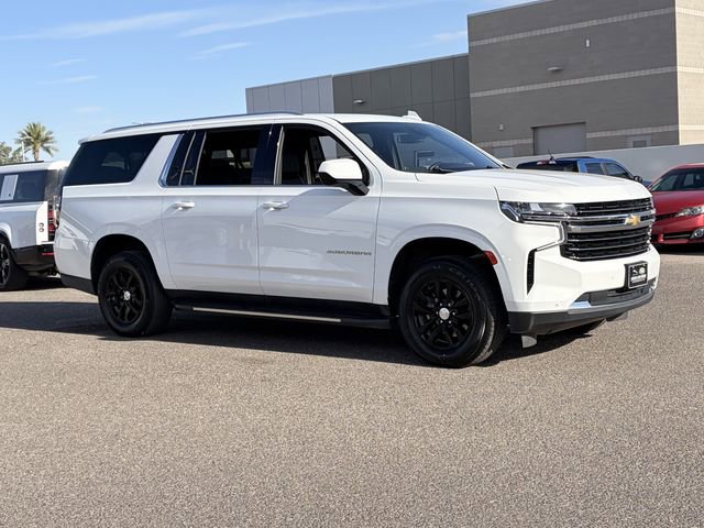 Used 2024 Chevrolet Suburban LT AWD/4WD image 4