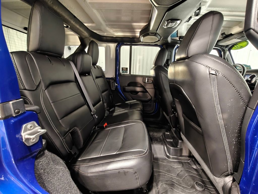Used 2020 Jeep Wrangler Unlimited Sahara AWD/4WD image 23