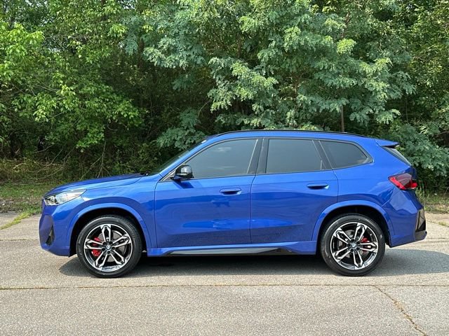 Used 2023 BMW X1 xDrive28i w/ M Sport Package AWD/4WD image 2