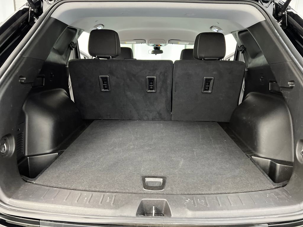 Used 2025 Chevrolet Blazer LT image 27