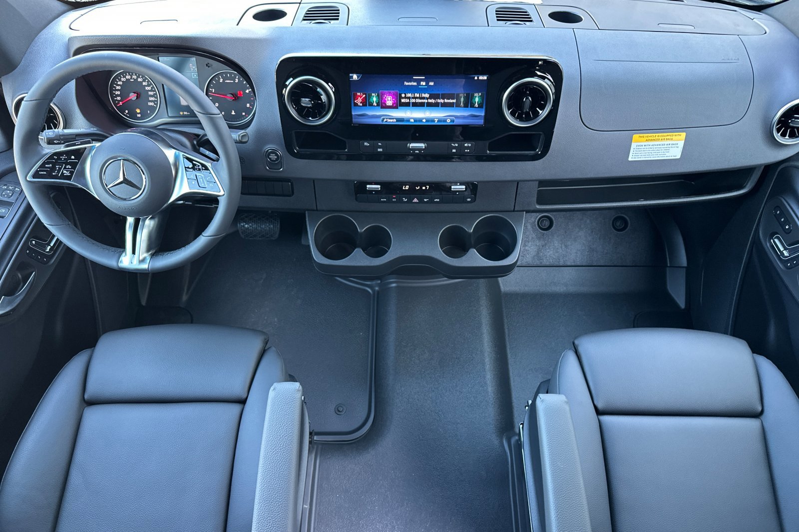 New 2025 Mercedes-Benz Sprinter 2500 image 12