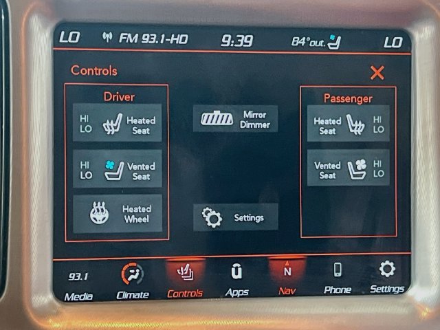 Used 2022 Dodge Challenger R/T Scat Pack RWD image 21