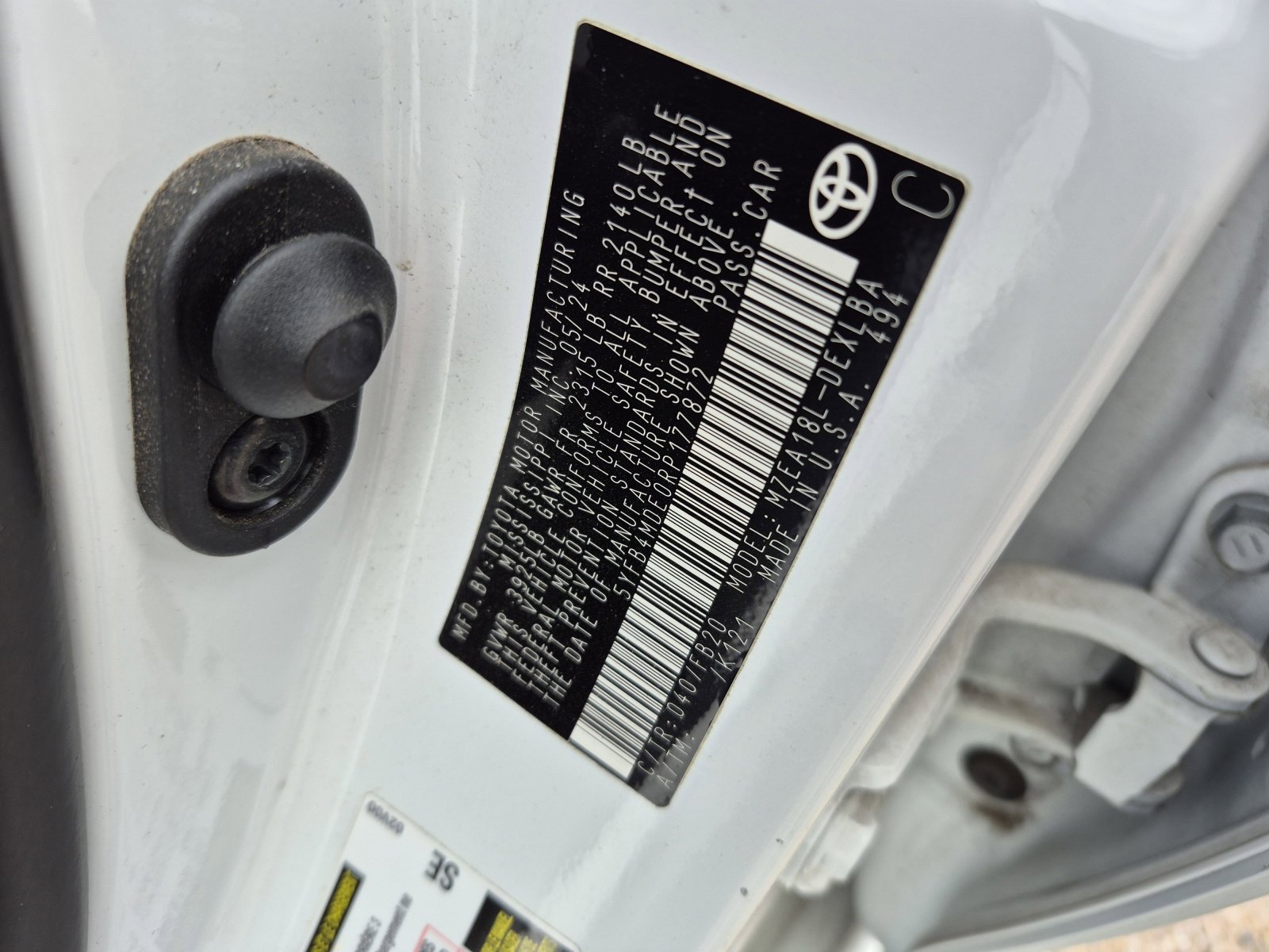 Certified 2024 Toyota Corolla LE image 25