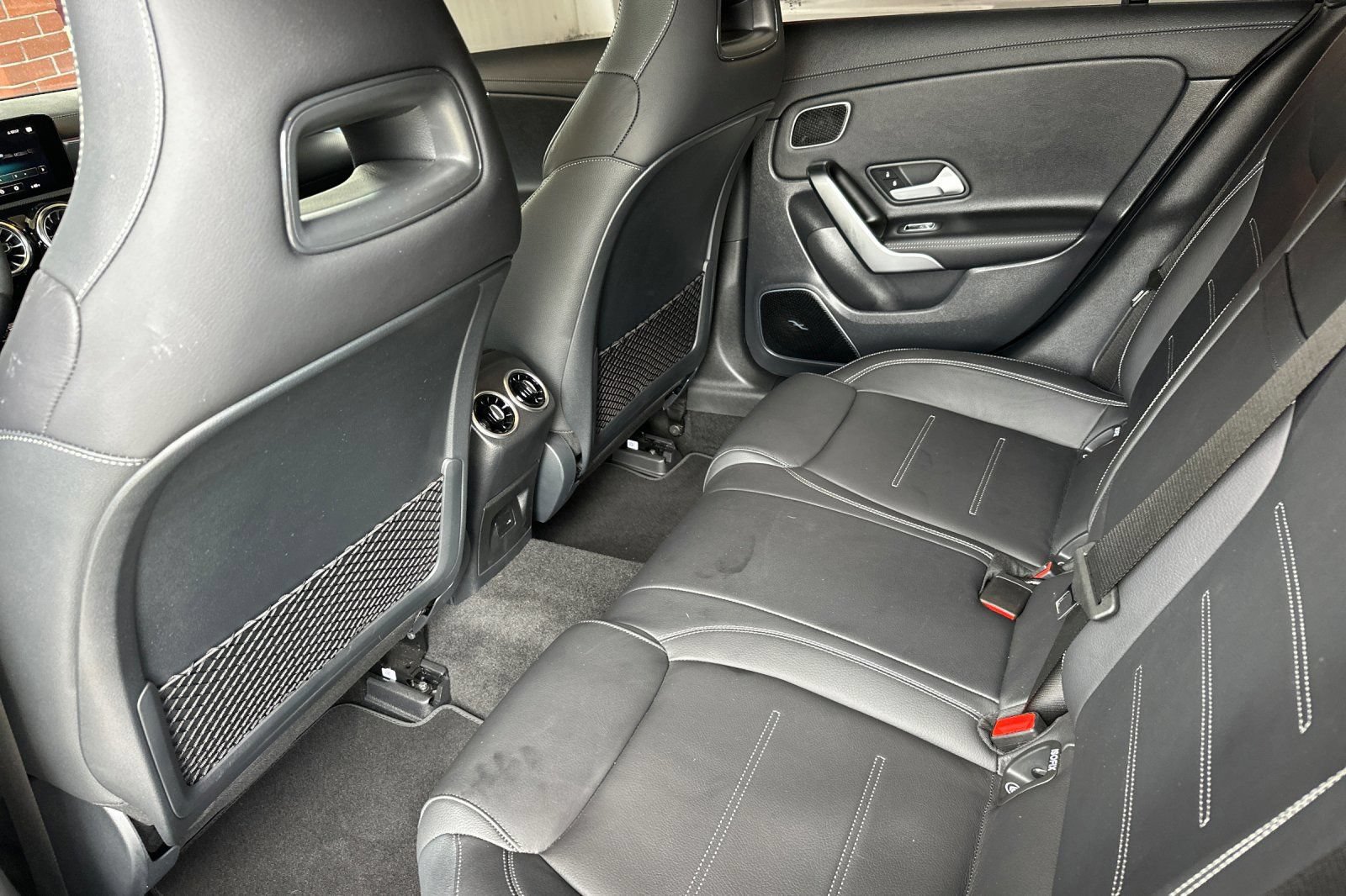 Certified 2023 Mercedes-Benz CLA 35 AMG 4MATIC image 15
