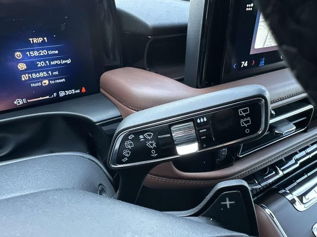 Used 2025 Lincoln Aviator Reserve w/ Illumination Package AWD/4WD image 42