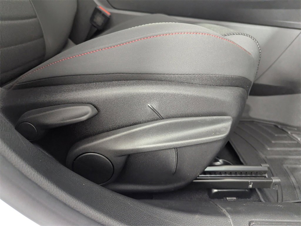 Used 2024 Dodge Hornet GT w/ GT Blacktop Package image 37