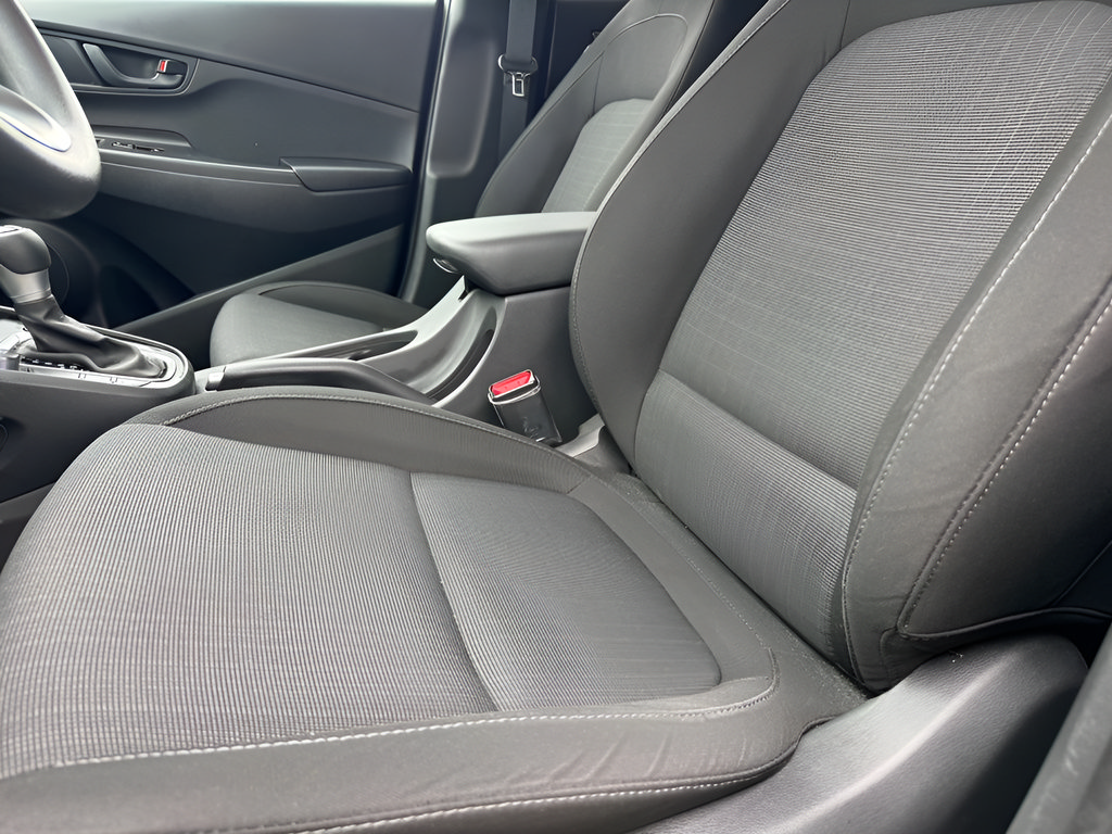 Used 2023 Hyundai Kona SEL AWD/4WD image 18