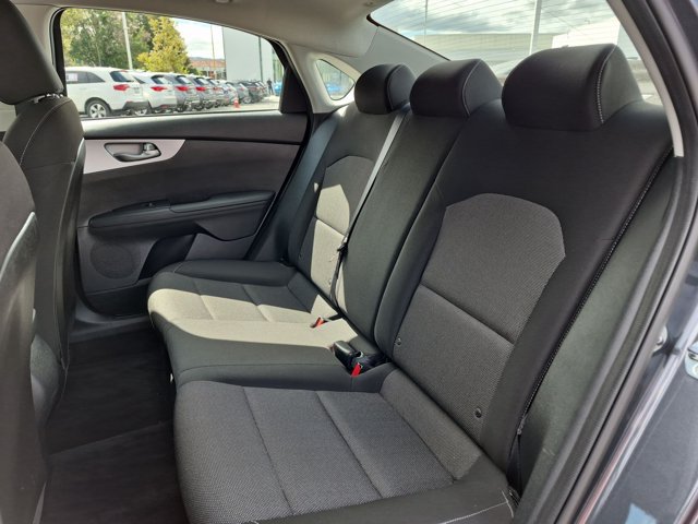 Used 2022 Kia Forte LXS FWD image 17