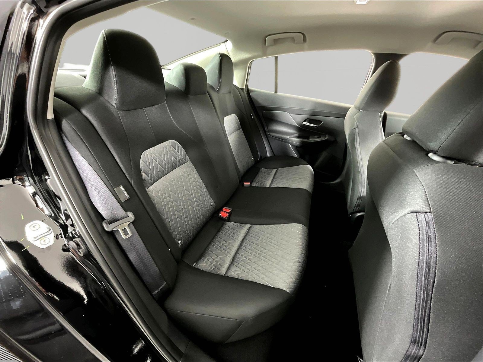 New 2027 Nissan Sentra SV w/ Floor Mat Package FWD image 18