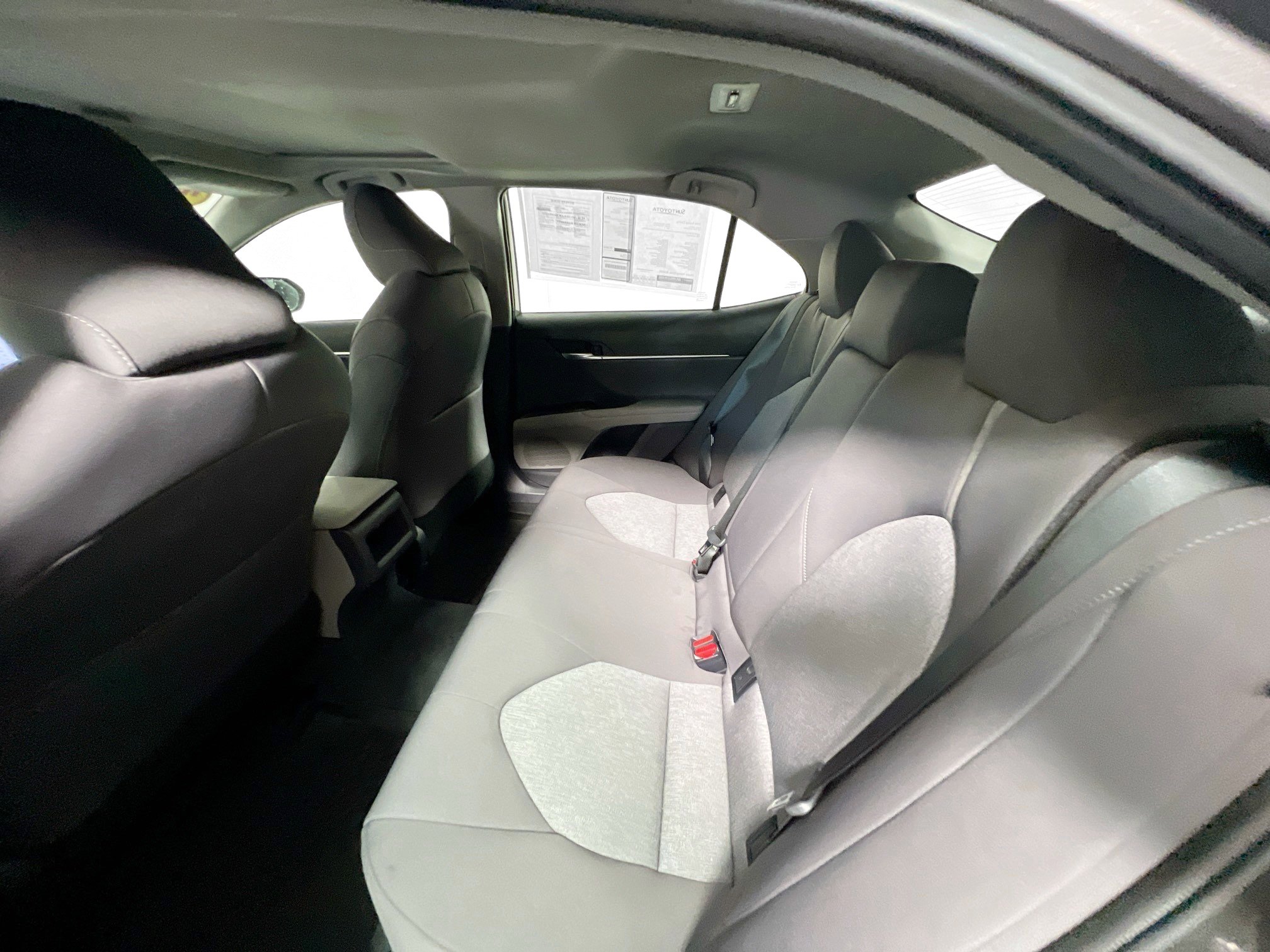 Used 2024 Toyota Camry LE w/ Convenience Package FWD image 29