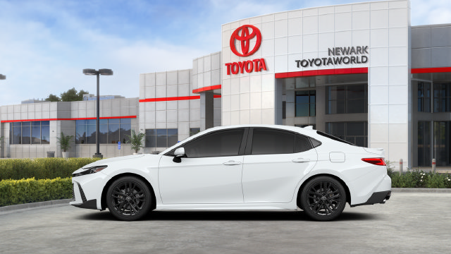 New 2026 Toyota Camry SE FWD image 17