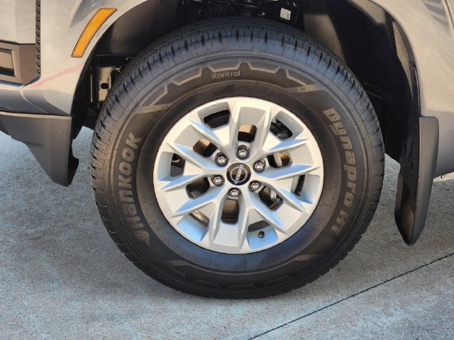 Used 2026 Nissan Frontier S w/ S Utility Package RWD image 17