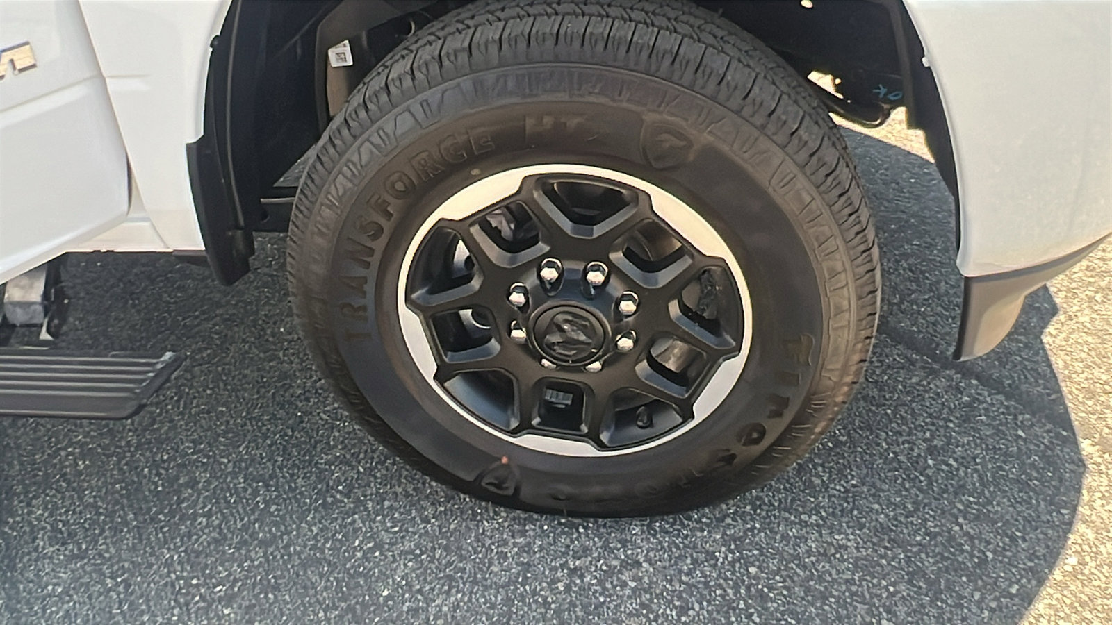 New 2025 RAM 2500 Laramie image 11