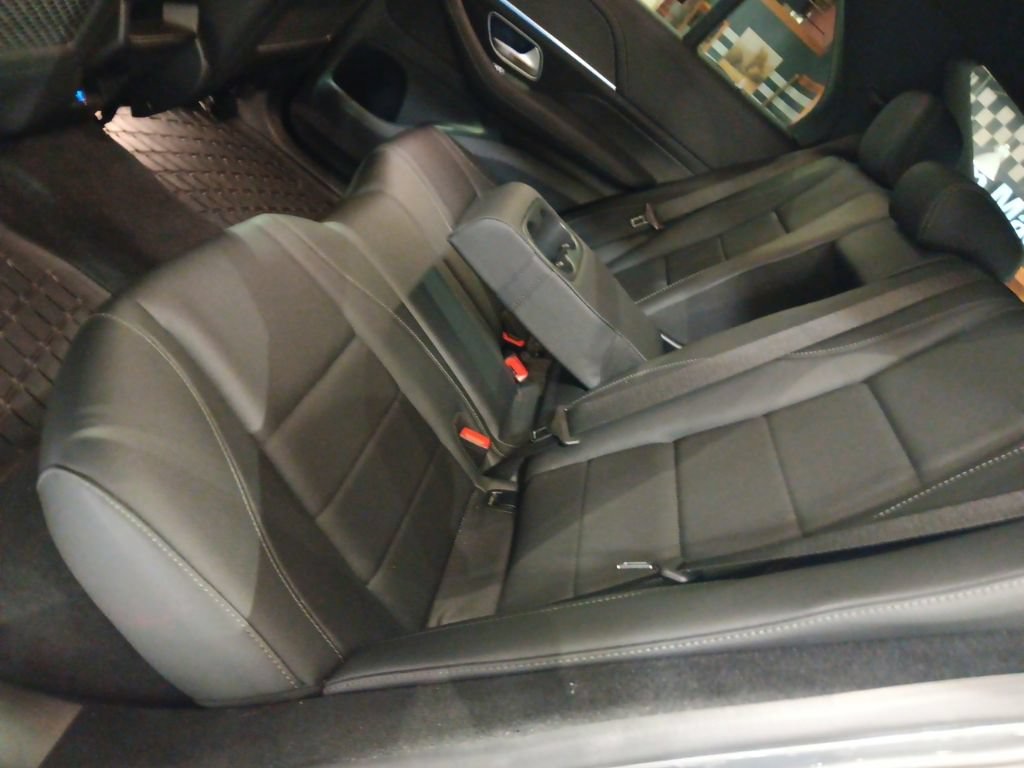Used 2024 Mercedes-Benz GLE 350 4MATIC image 7