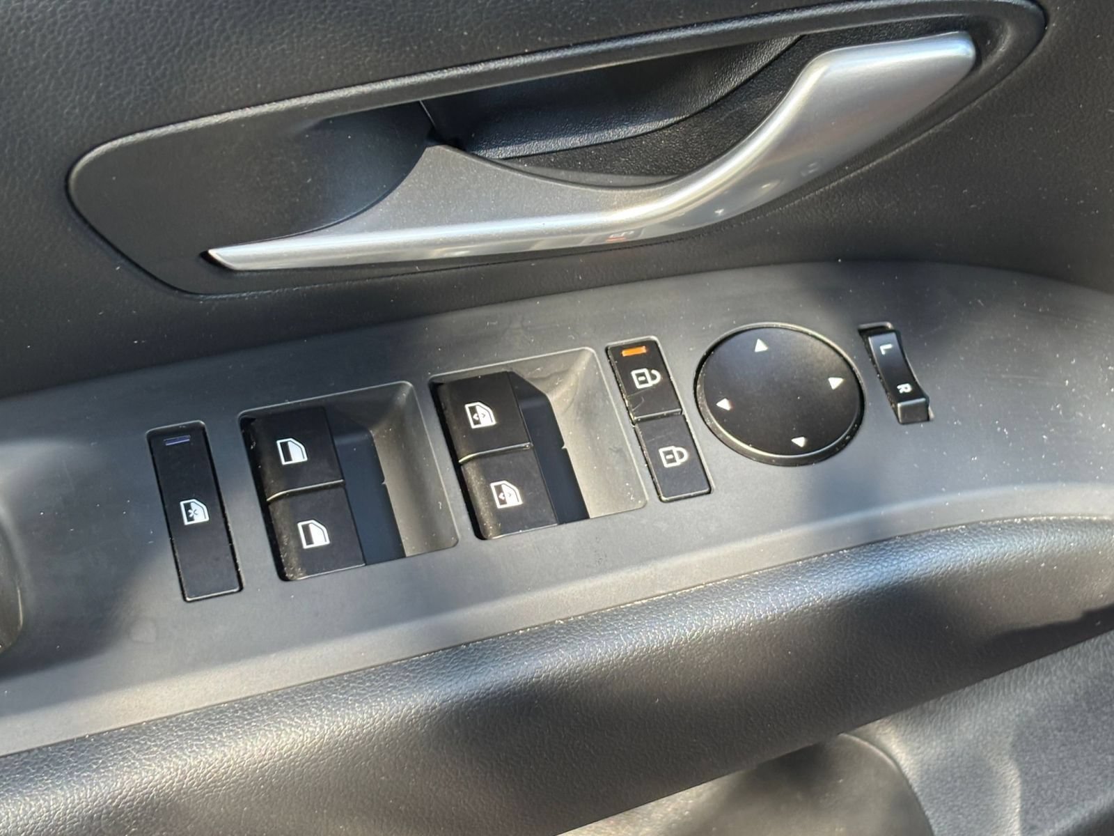 Used 2026 Hyundai Tucson SEL FWD image 18